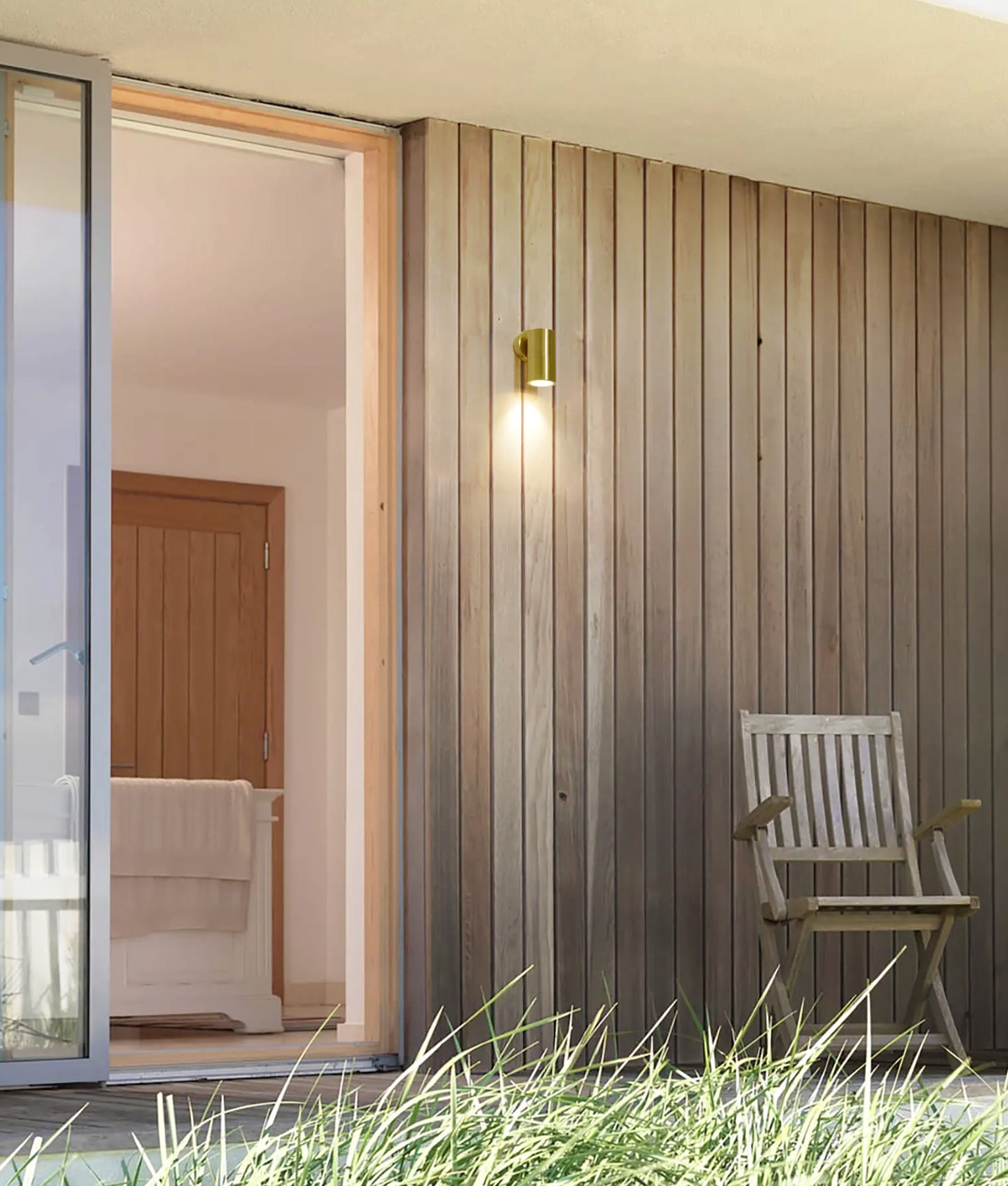 Exterior GU10 Single Fixed Down Wall Pillar Spot Light (Polished Brass) IP65