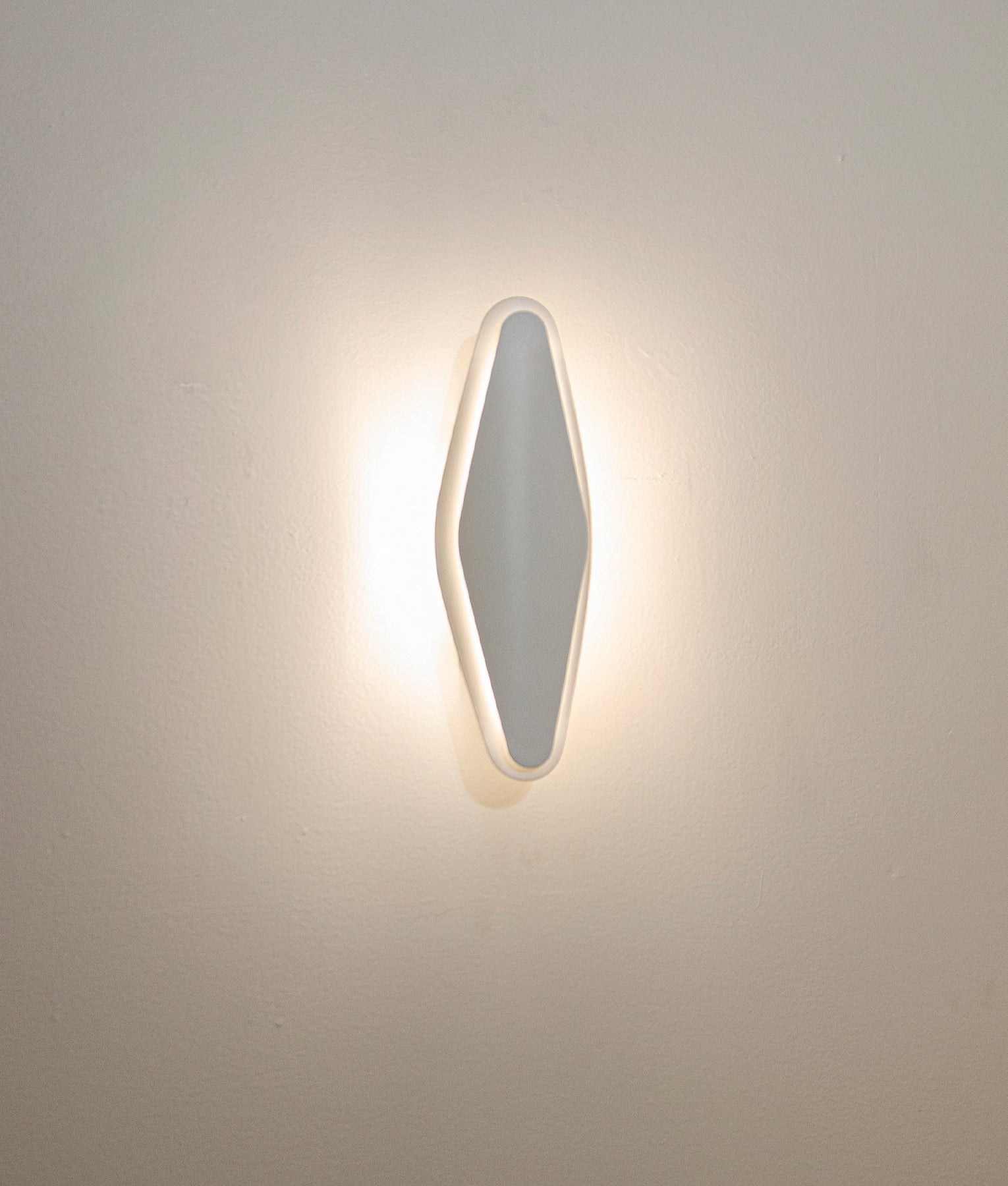 Interior LED Tri-CCT Interior Oval Dimmable Wall Light