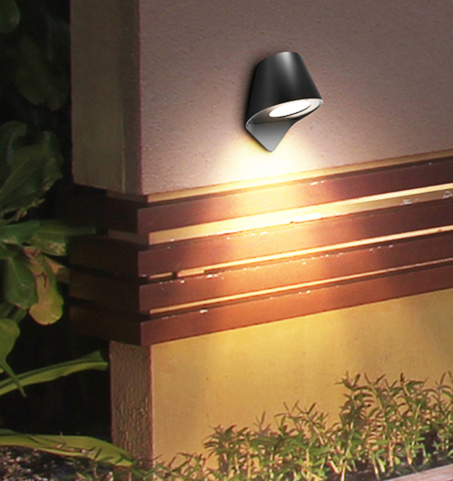 Surface Mounted Exterior Featured Wall Lights IP44