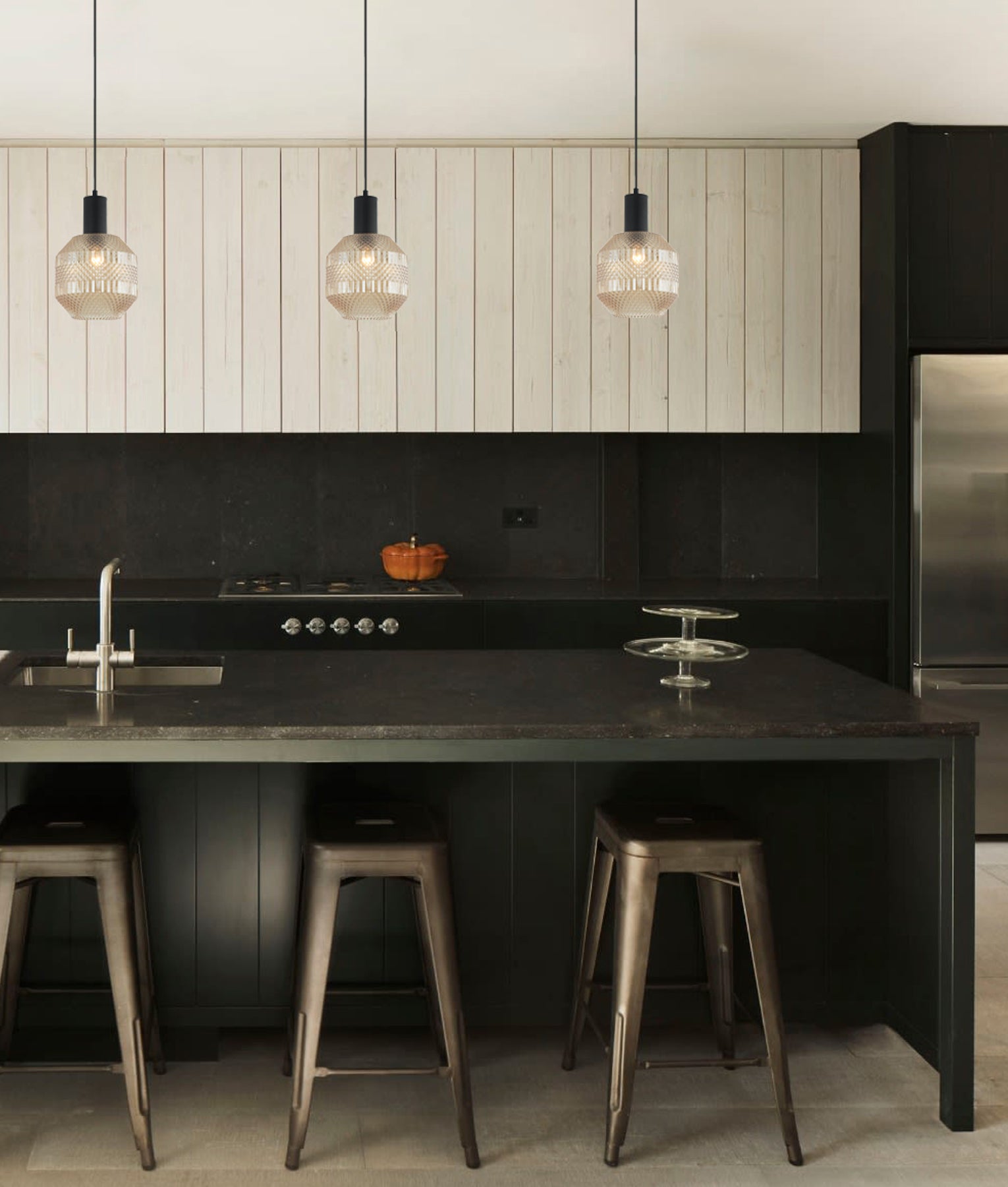 Interior Glass Jar With Quadrilateral Segment Pendant Lights