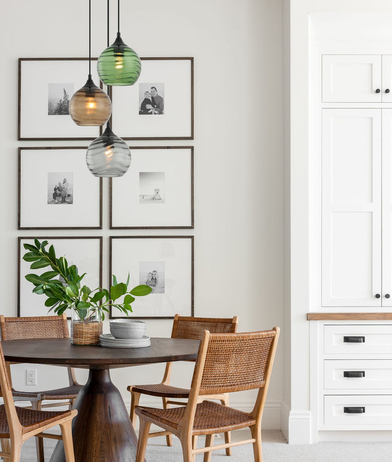 Modern Retro Interior Wine Glass Wavy Glass Pendant Lights