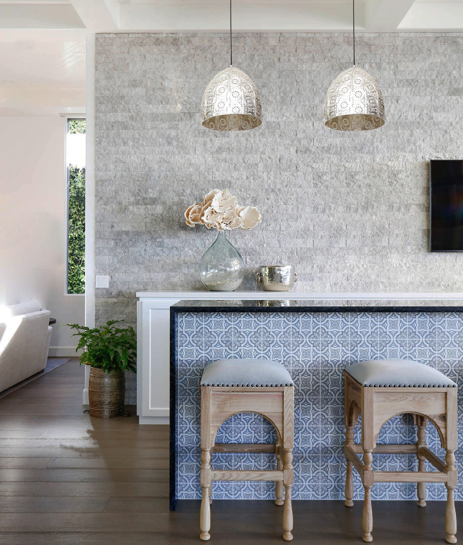 Bohemian Interior Embossed Ellipse Chrome Steel Pendant Light